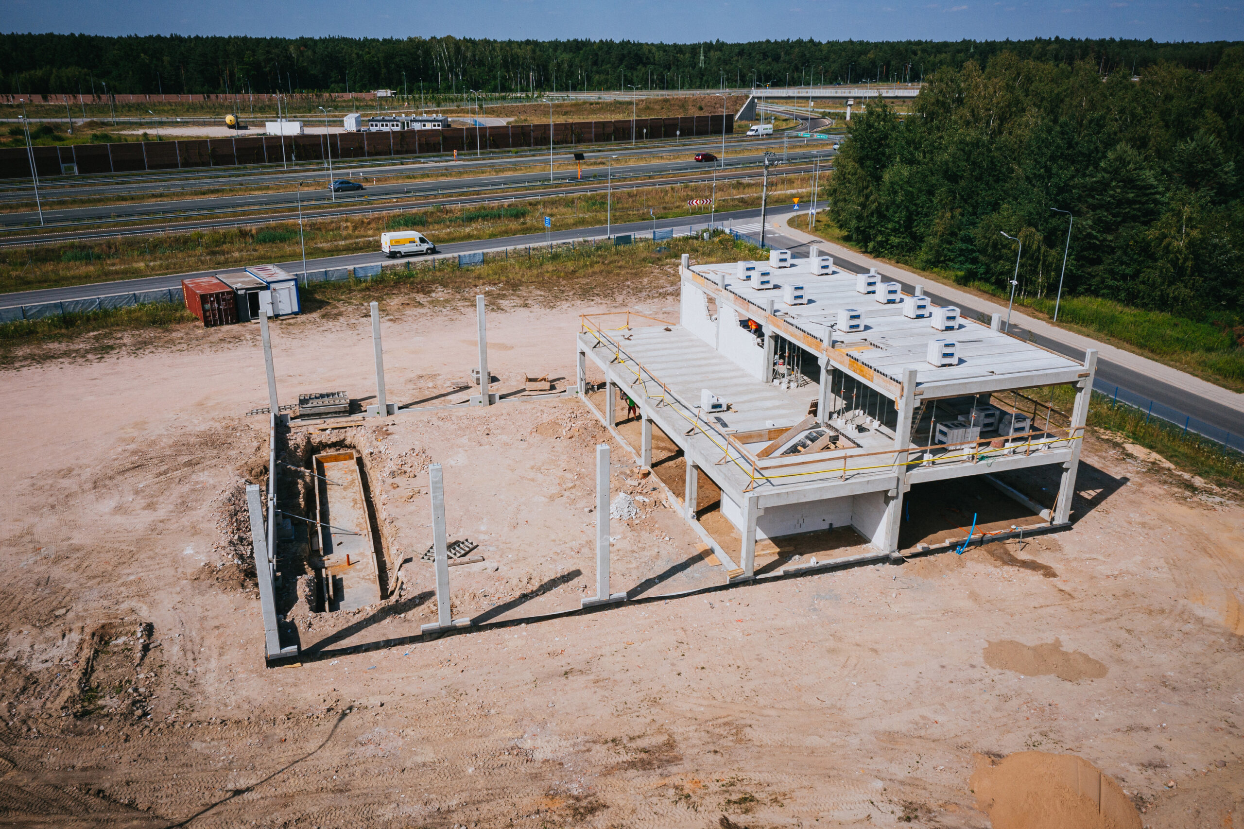 Raport z budowy – budynek warsztatowy Konik Nowy