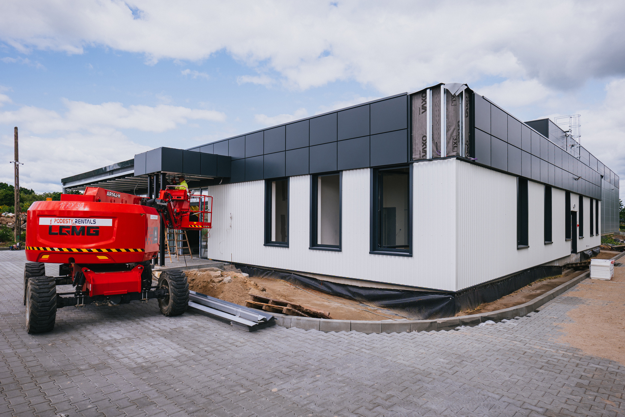 Raport z budowy hali dla TERJAN – czerwiec 2025