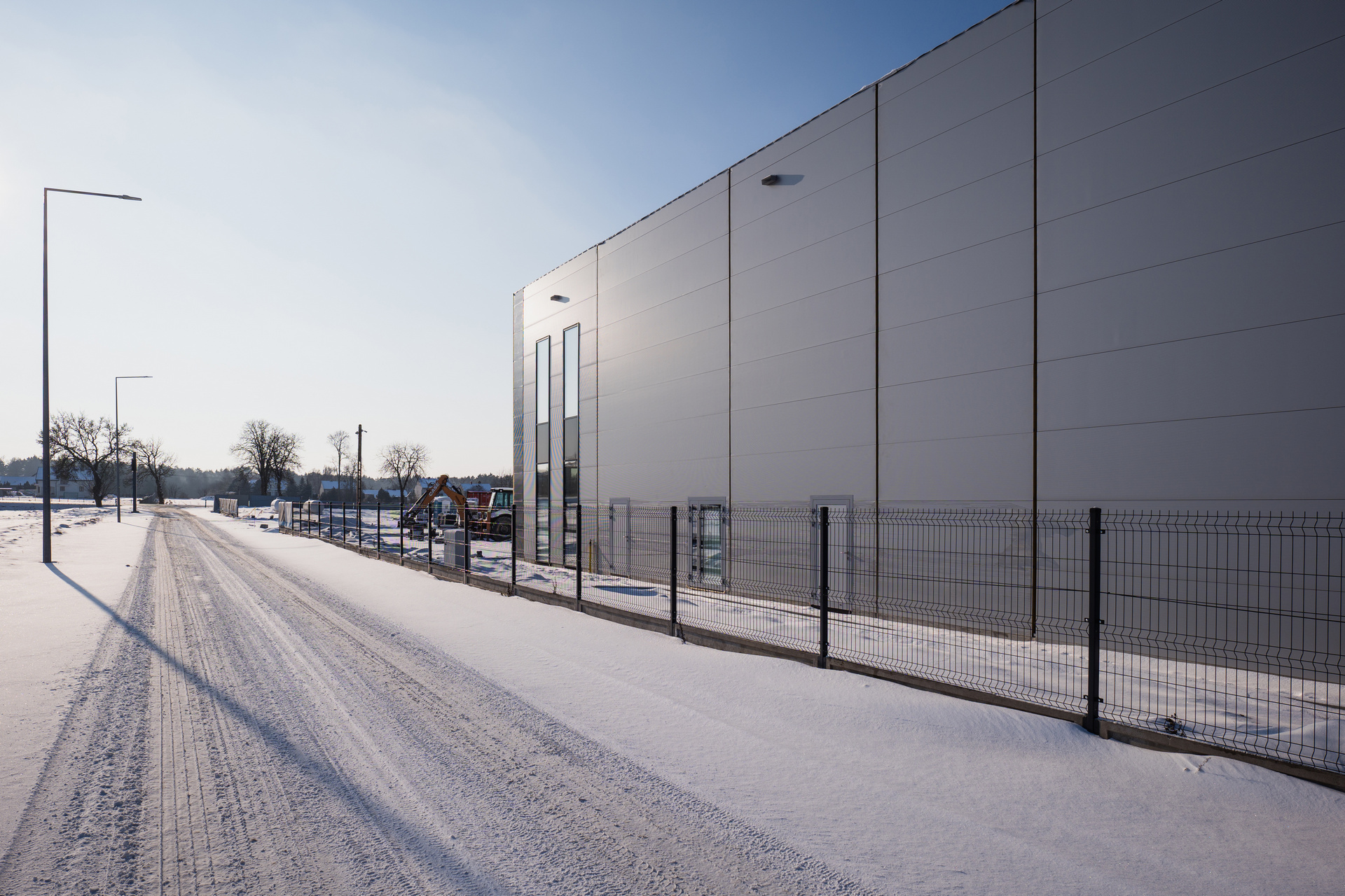 Budowa serwisu Mercedes-Benz Trucks w Ujrzanowie – zimowy raport