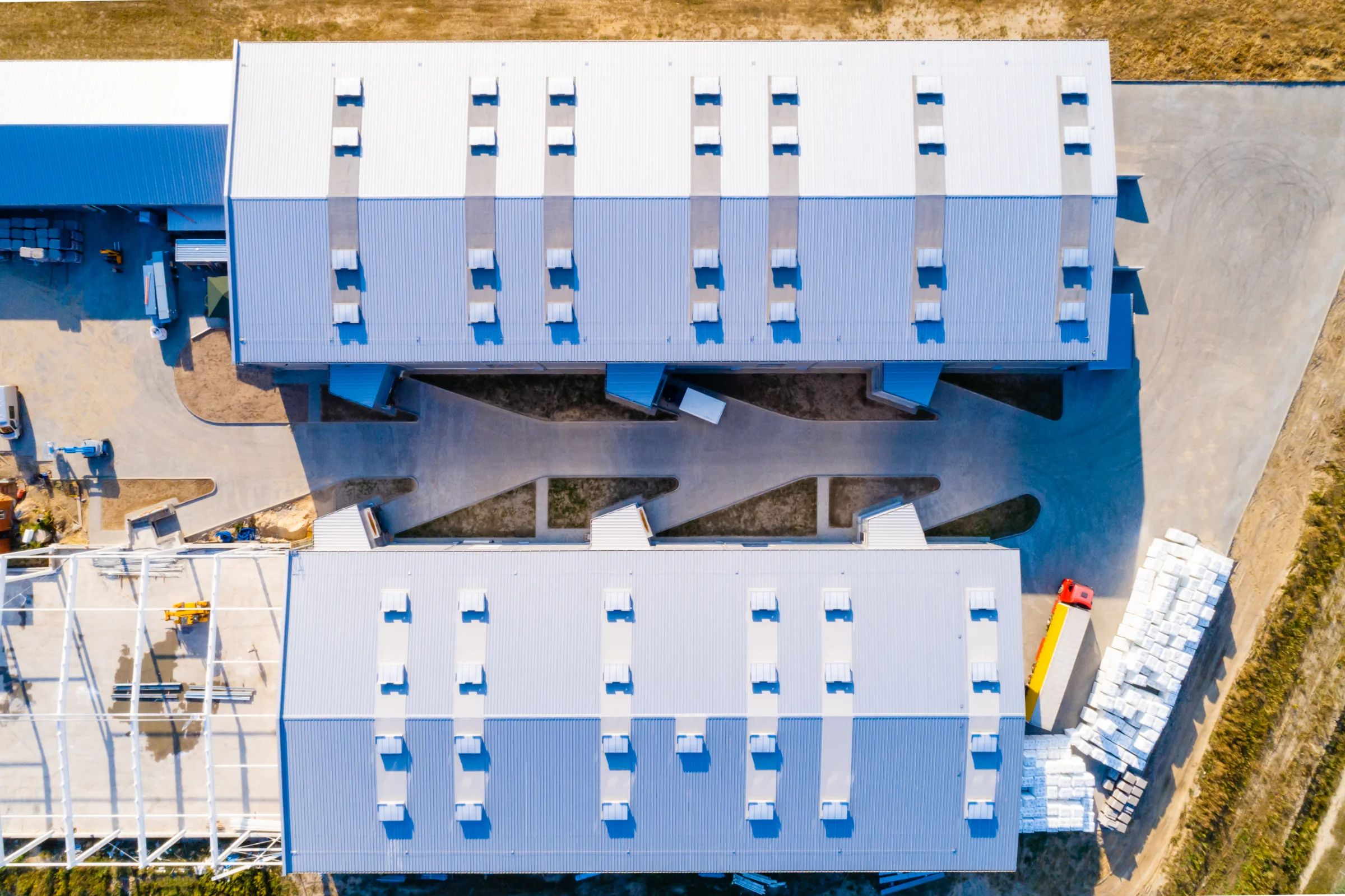 Hale magazynowe dla sektora logistycznego w Błonie Wieś
