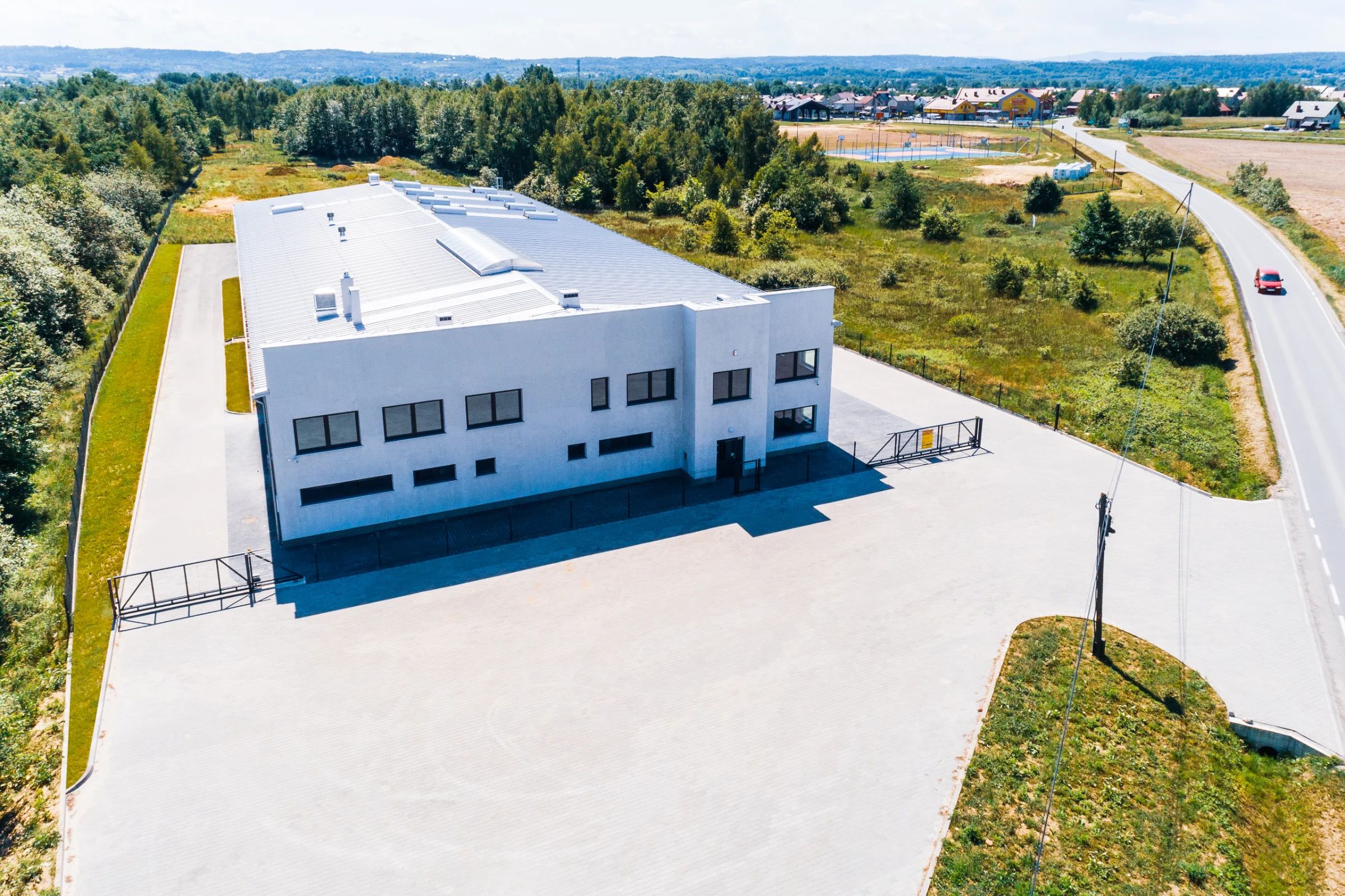 Hala produkcyjno-magazynowa w Rzezawie