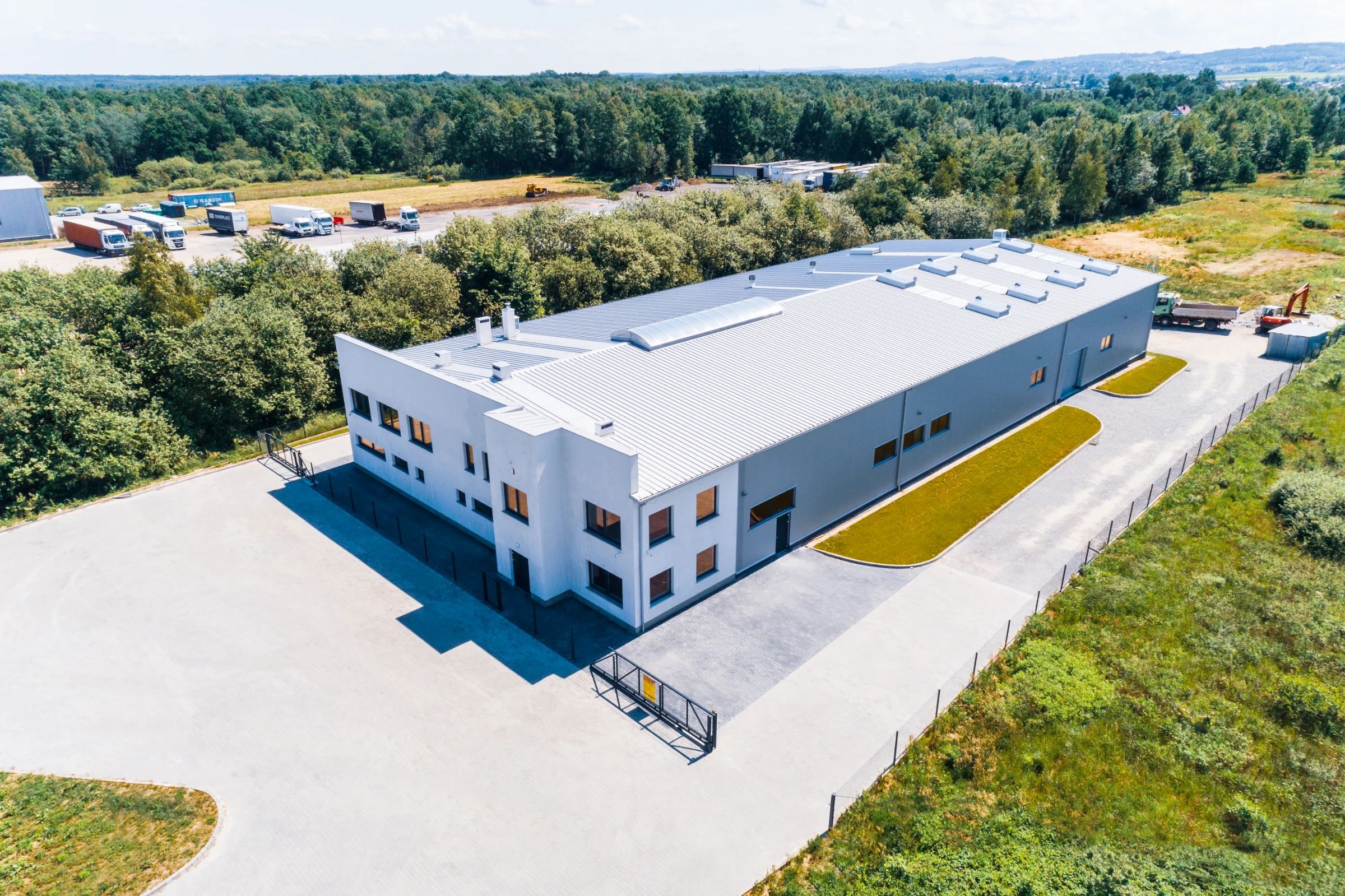 Hala produkcyjno-magazynowa w Rzezawie
