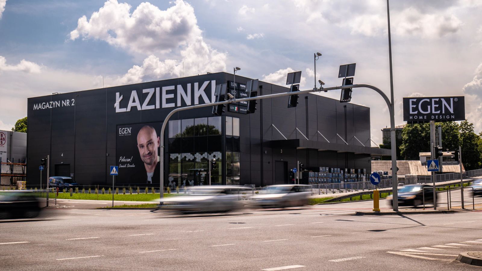 Hala magazynowa dla sektora handlu i magazynowania w Lublinie
