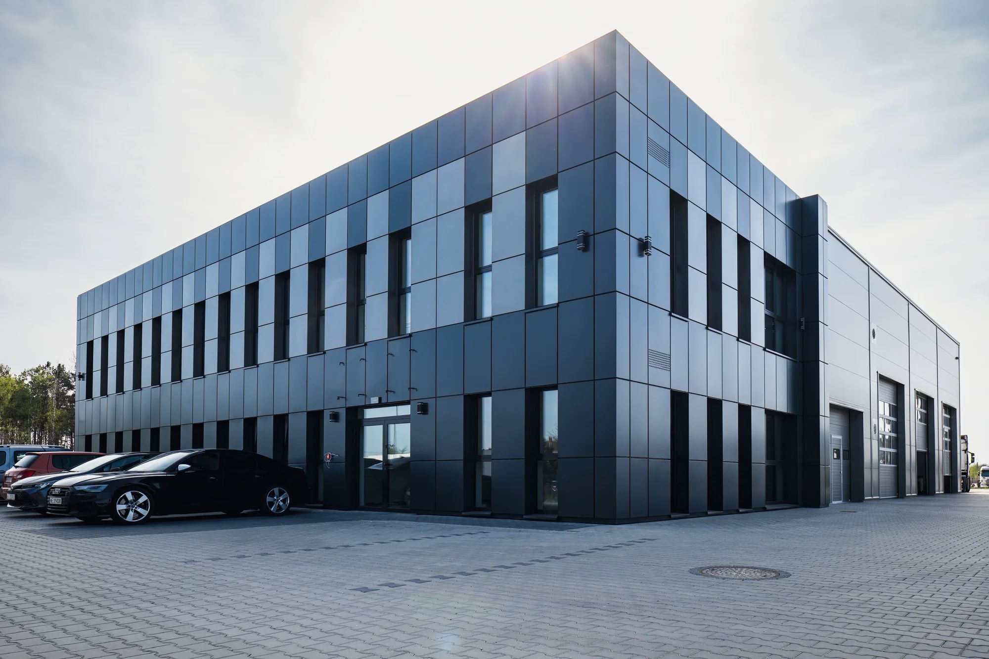 Budynek warsztatowy z częścią biurowo-produkcyjną Konik Stary (A2)