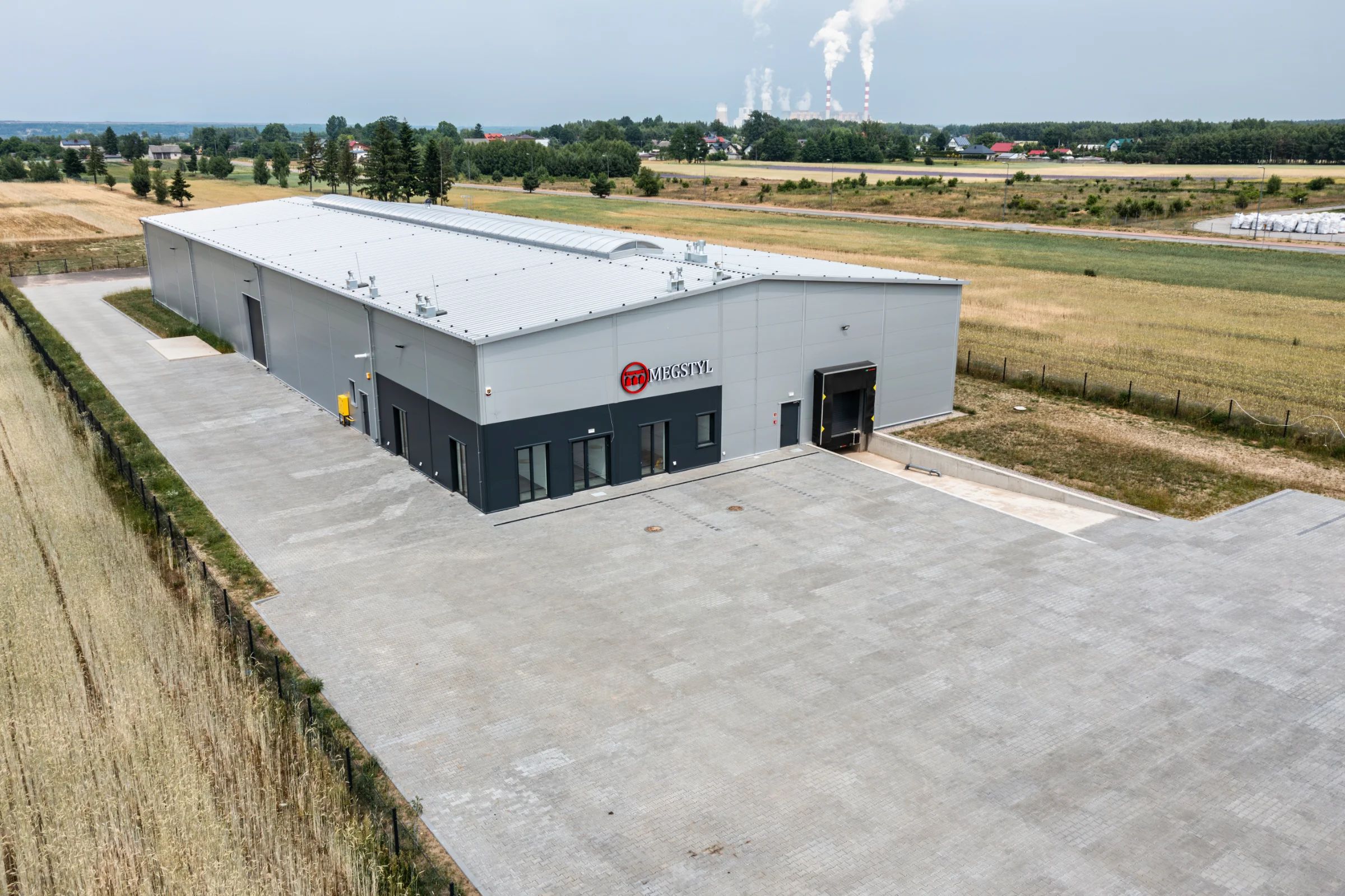 Hala produkcyjna z konstrukcją stalową dla przemysłu w Kleszczowie