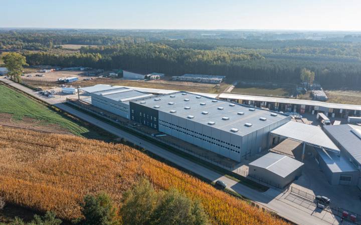 Hala produkcyjno-magazynowa dla huty szkła w Brańsku